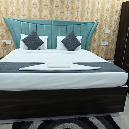 Hotel Diamant Inn Патна Экстерьер фото