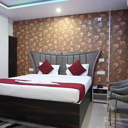 Hotel Diamant Inn Патна Экстерьер фото