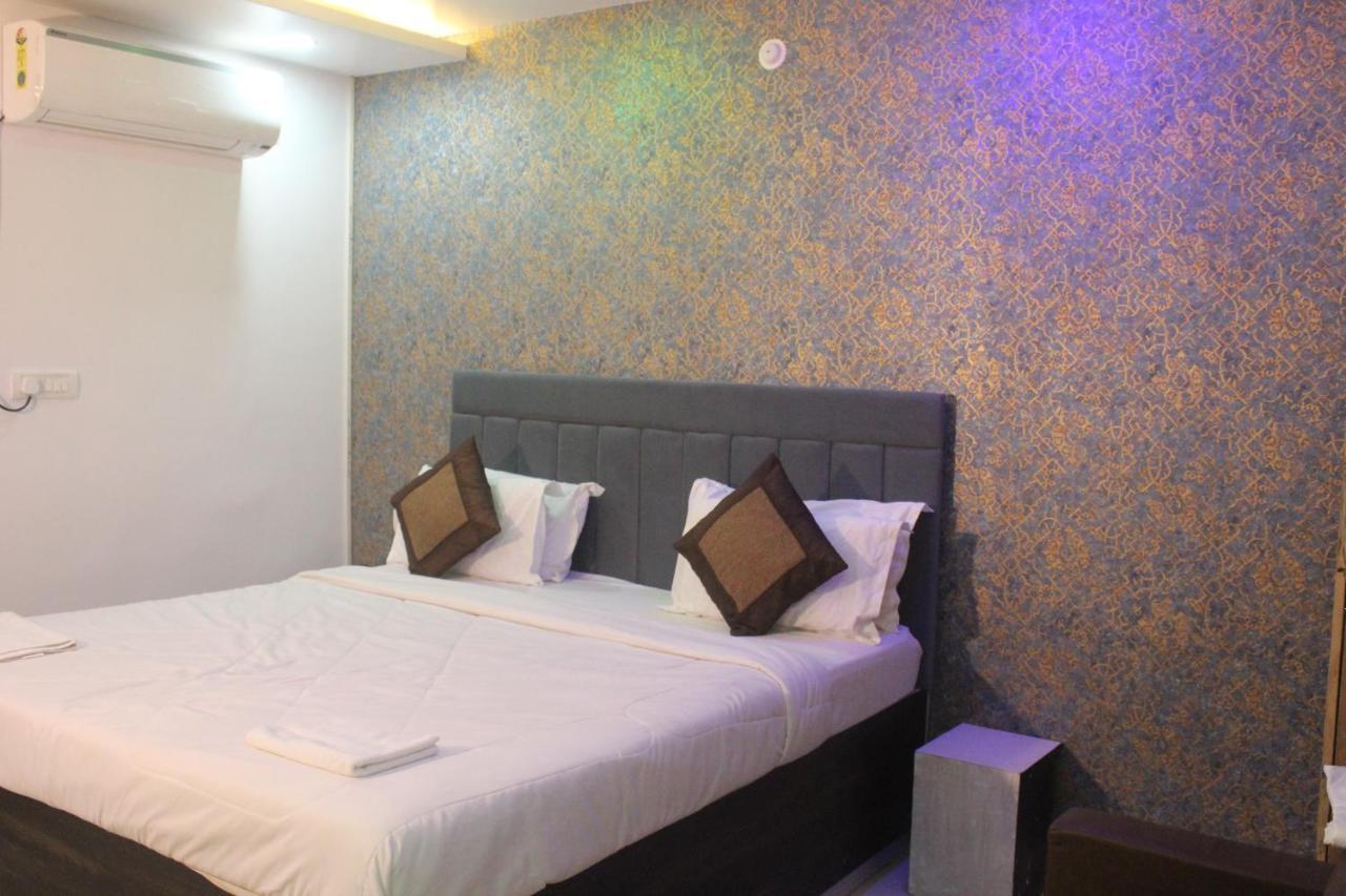 Hotel Diamant Inn Патна Экстерьер фото
