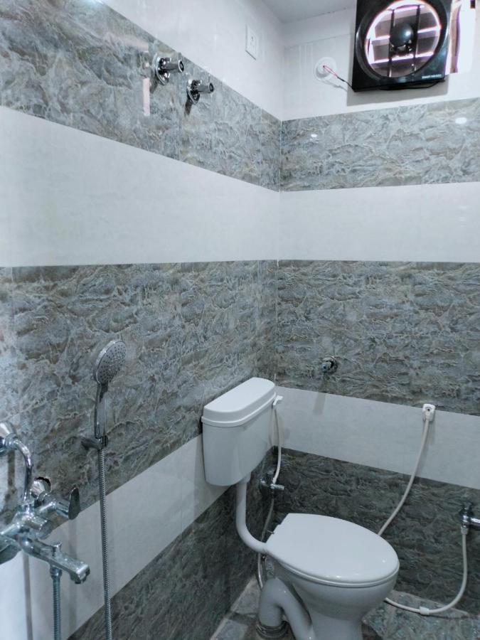 Hotel Diamant Inn Патна Экстерьер фото