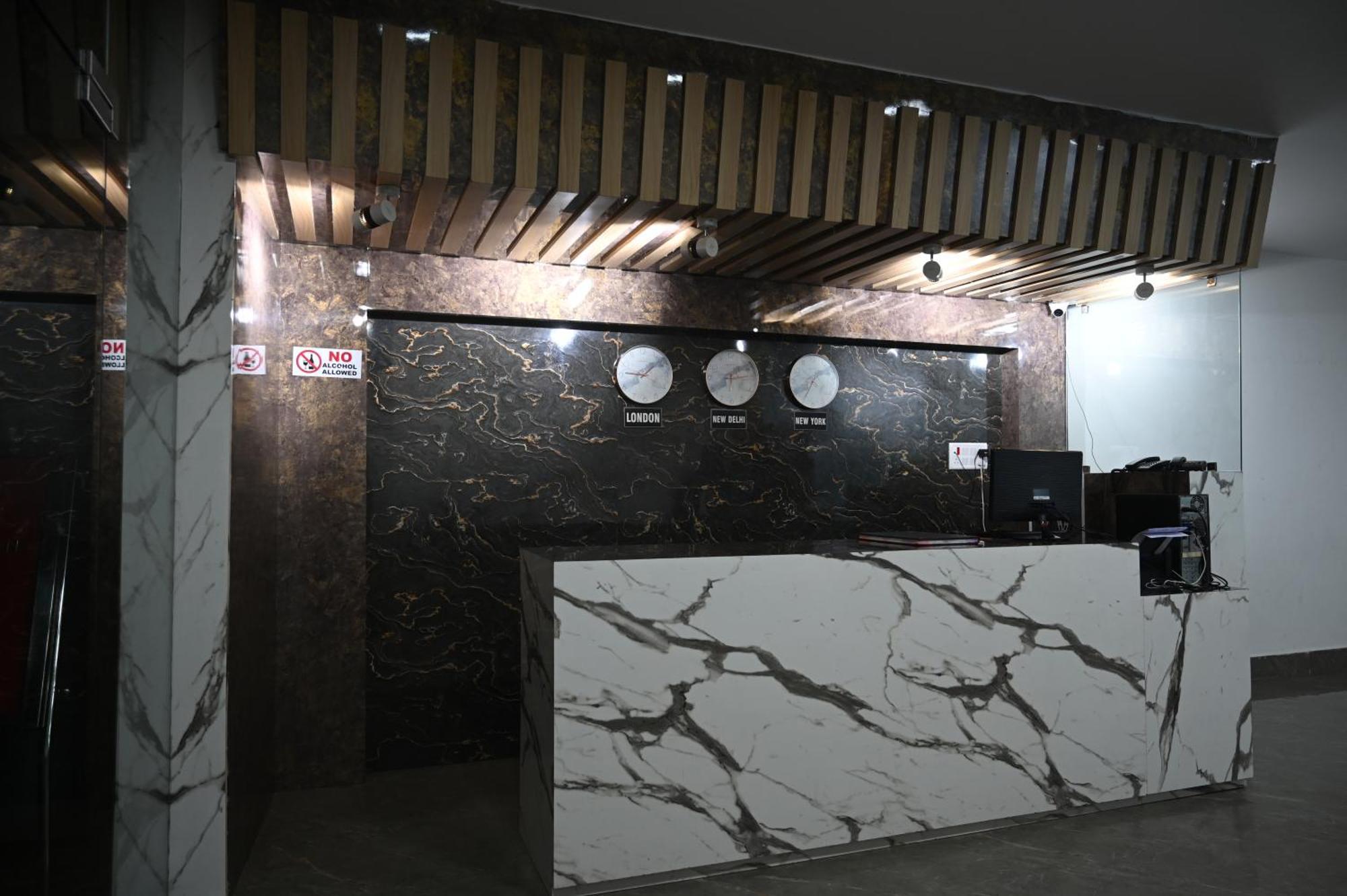 Hotel Diamant Inn Патна Экстерьер фото