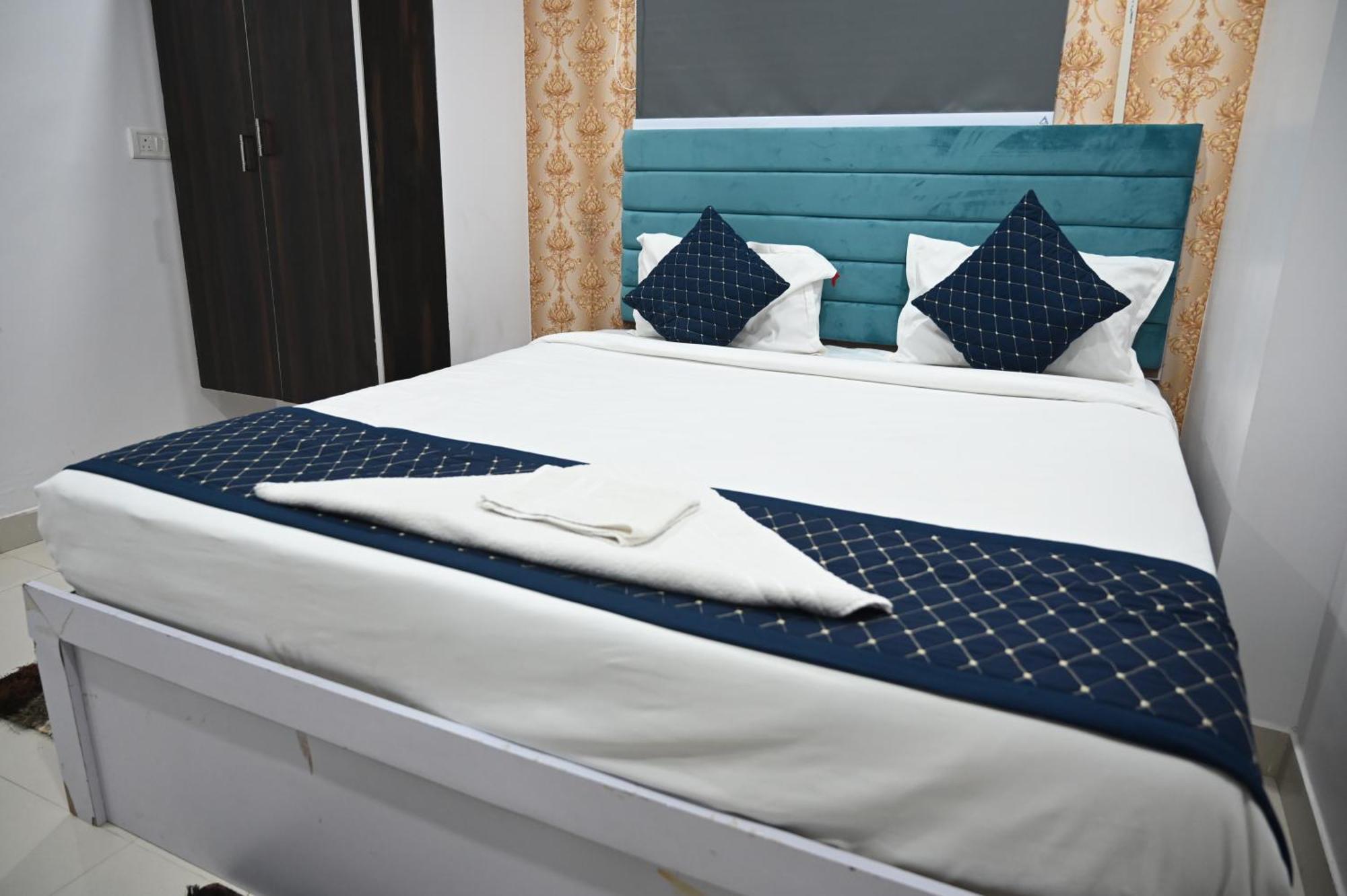 Hotel Diamant Inn Патна Экстерьер фото