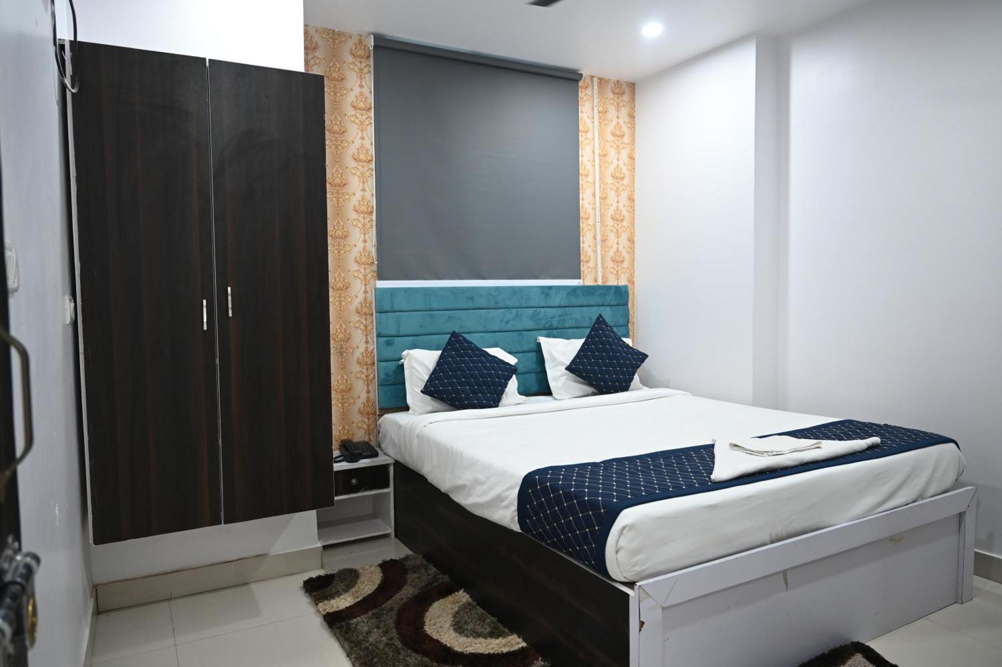 Hotel Diamant Inn Патна Экстерьер фото