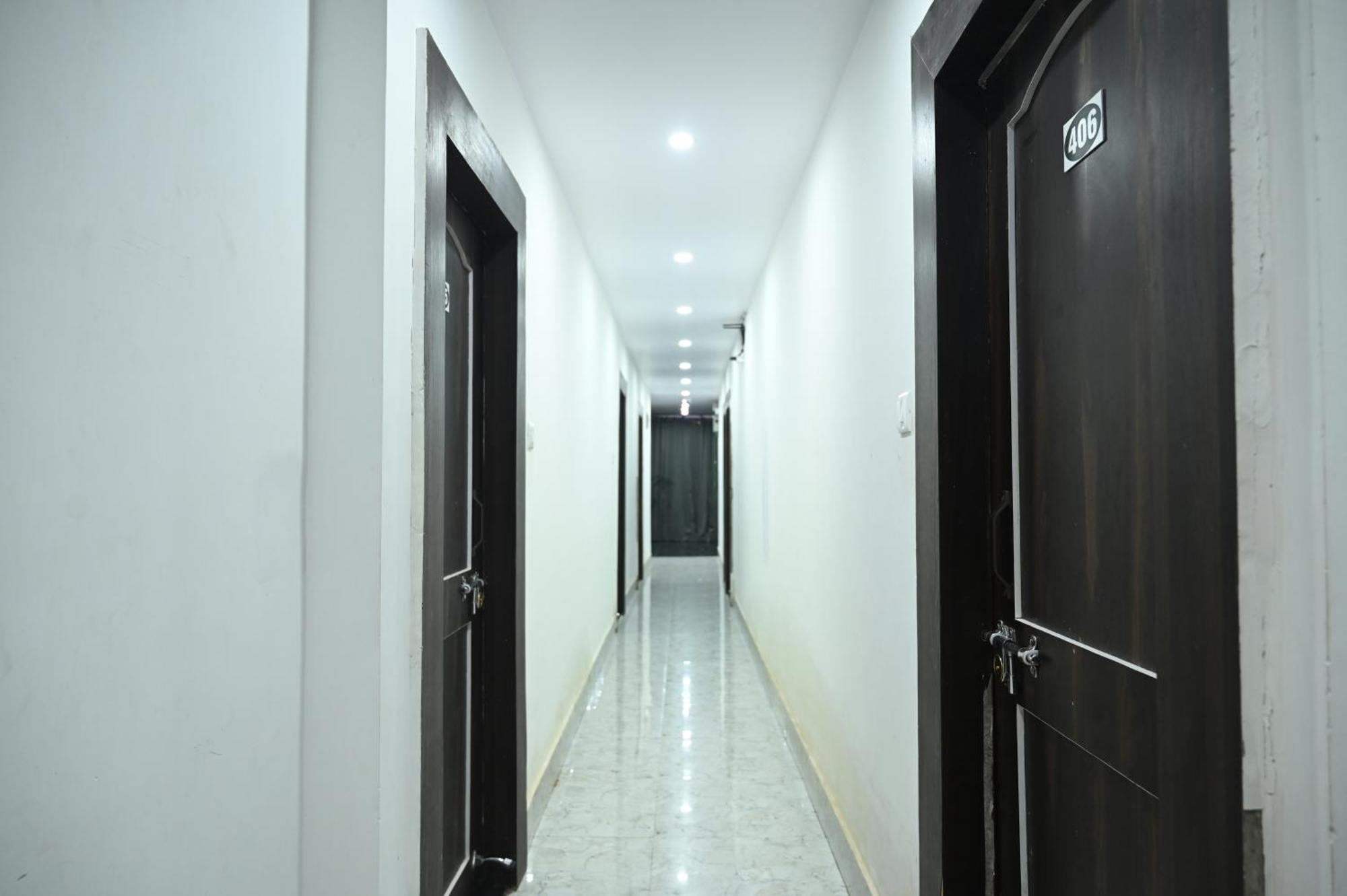 Hotel Diamant Inn Патна Экстерьер фото